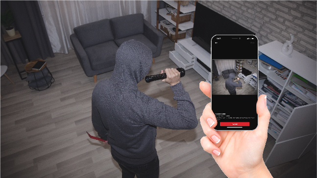 Alarma Hikvision AX PRO enviando alerta de intrusión al celular